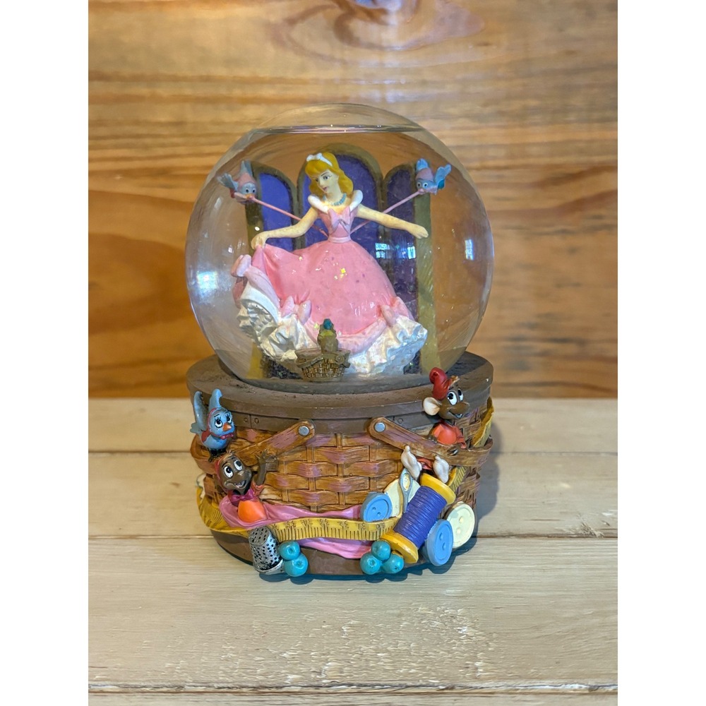 Rare Vintage Enesco Disney Cinderella Pink Dress Working Musical Snow Globe